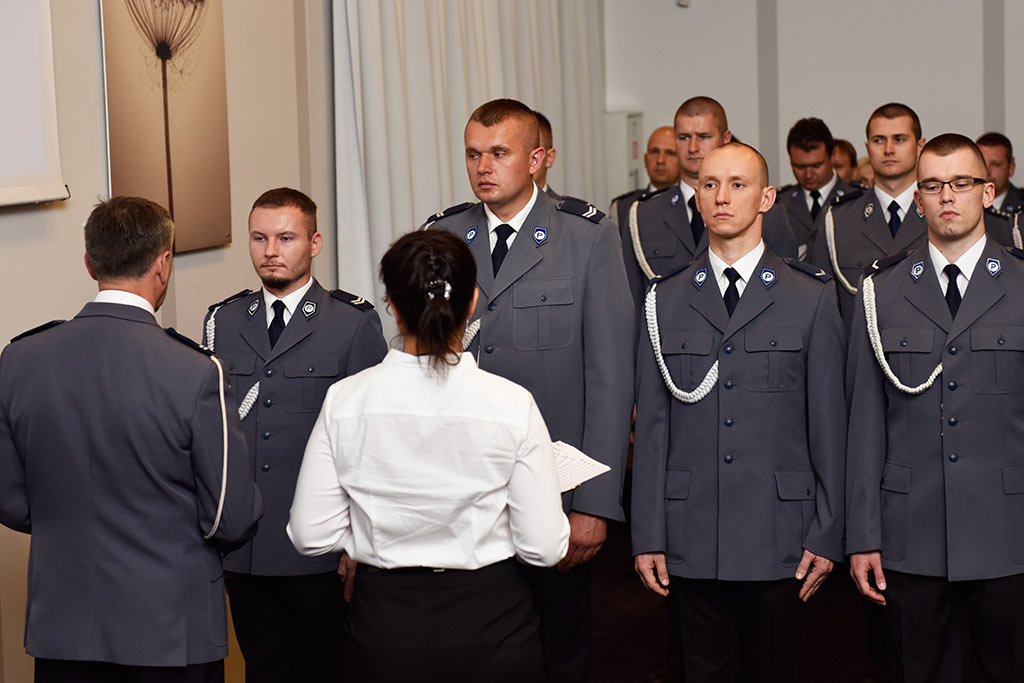 Świętowała policja. Były awanse i odznaczenia