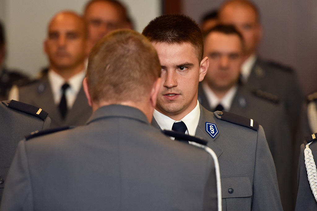 Świętowała policja. Były awanse i odznaczenia