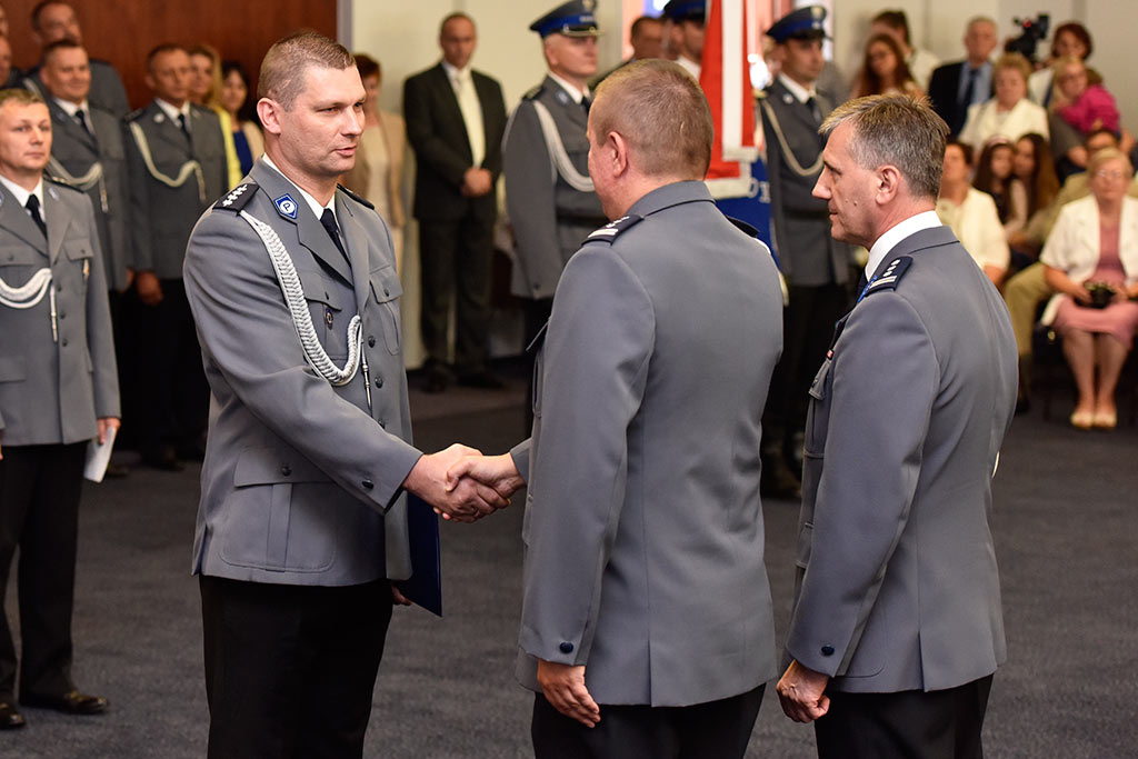 Świętowała policja. Były awanse i odznaczenia