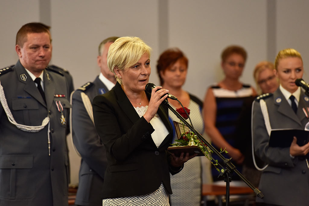 Świętowała policja. Były awanse i odznaczenia
