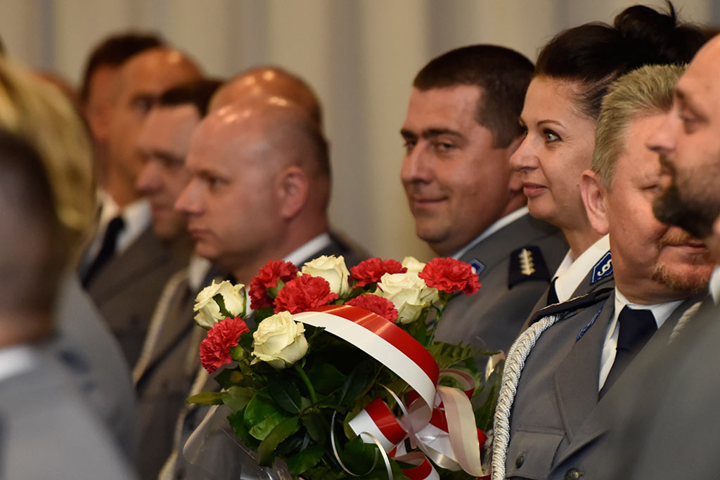 Świętowała policja. Były awanse i odznaczenia