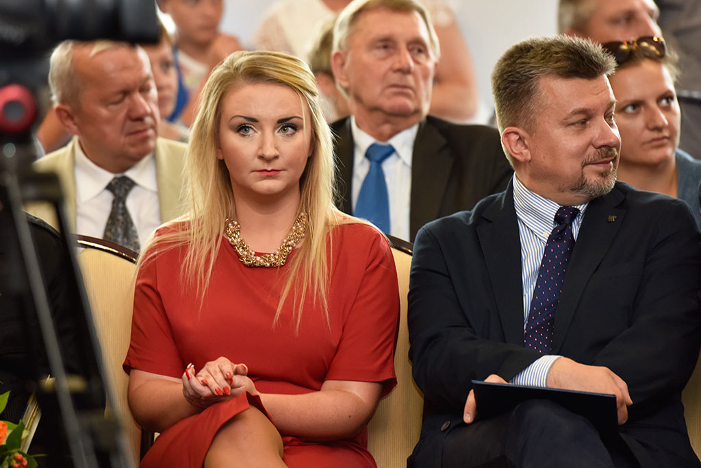 Świętowała policja. Były awanse i odznaczenia