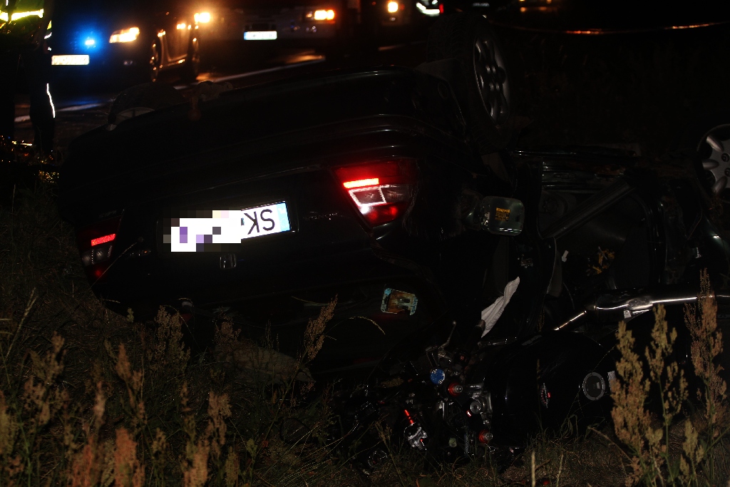 Tragiczny wypadek w Prochowicach. Dwie osoby nie żyją