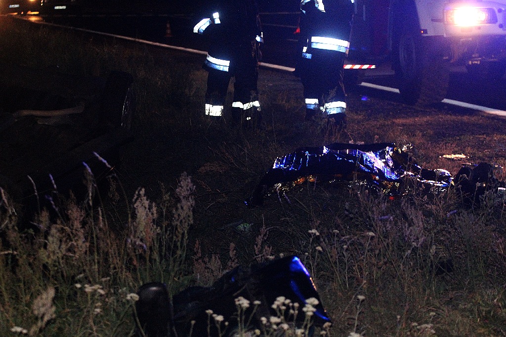Tragiczny wypadek w Prochowicach. Dwie osoby nie żyją