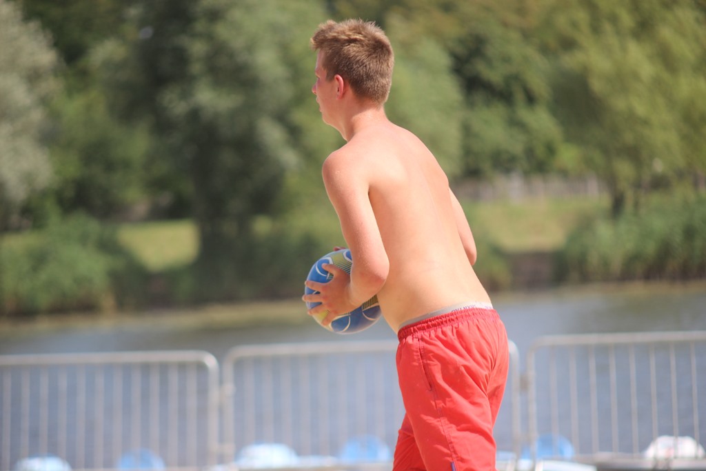 Na Kormoranie grali w plażową piłkę nożną