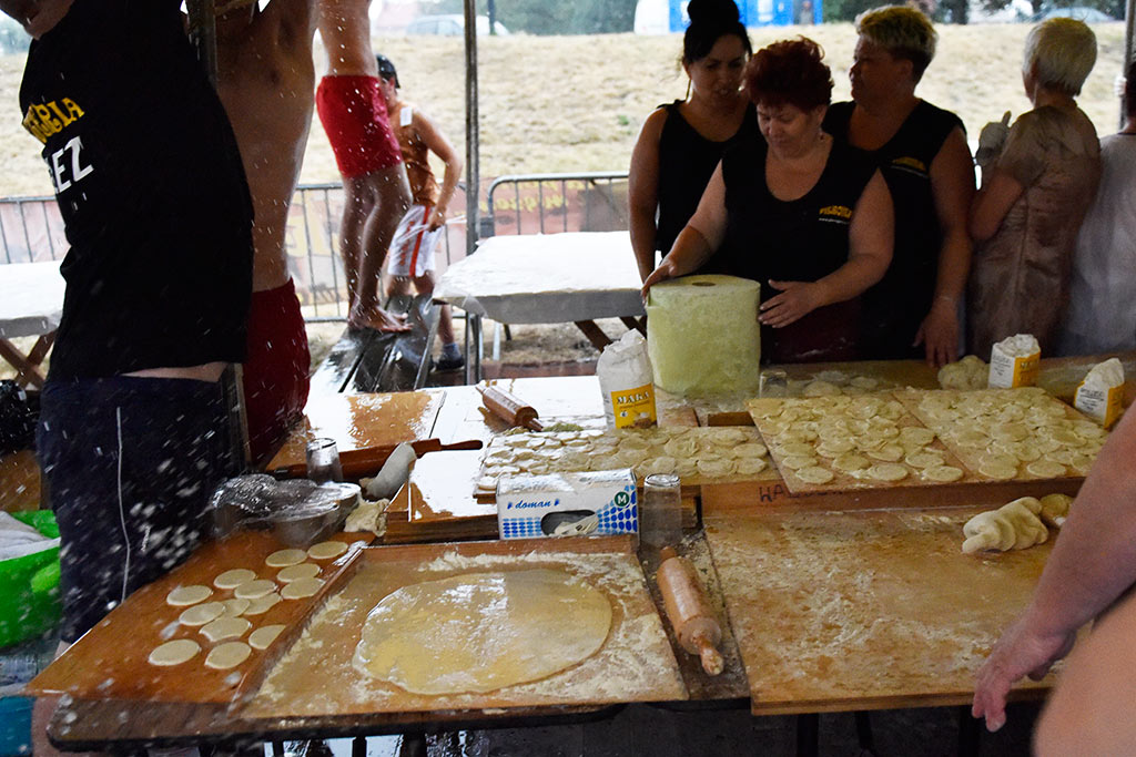 Będą lepić pierogi na Imieninach Ulicy NMP