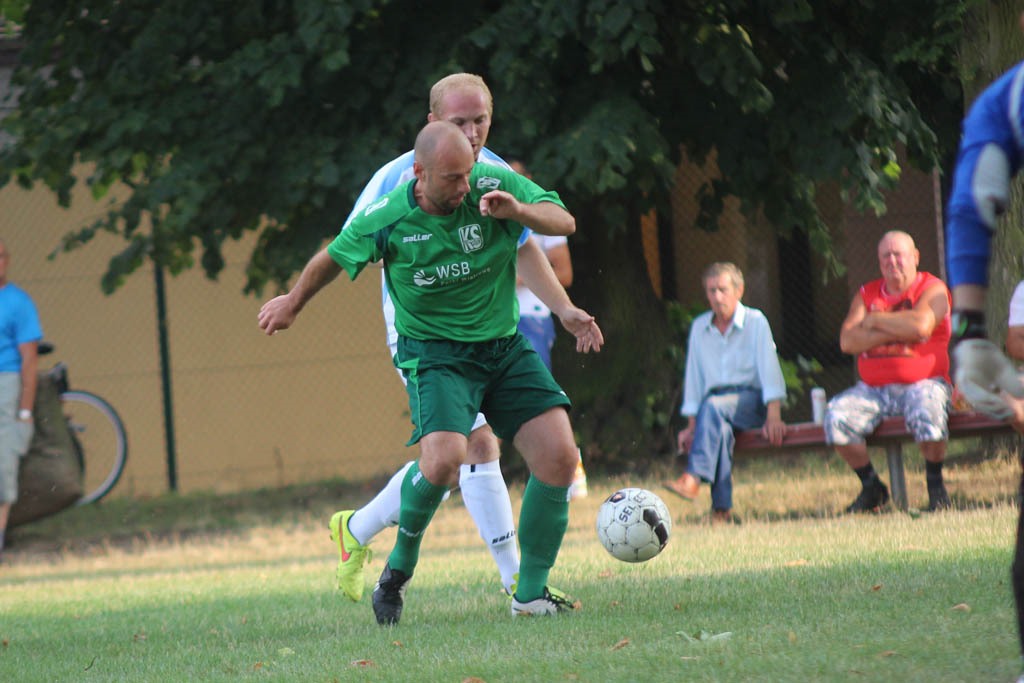 Klasa A: KS Legnickie Pole - Albatros 3:0 (2:0)