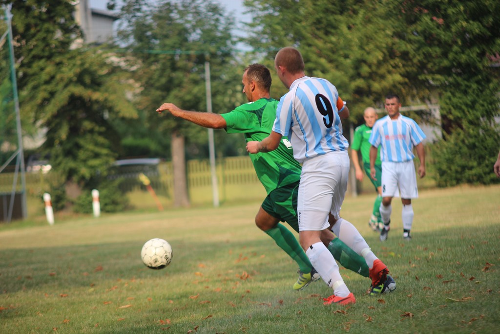 Klasa A: KS Legnickie Pole - Albatros 3:0 (2:0)