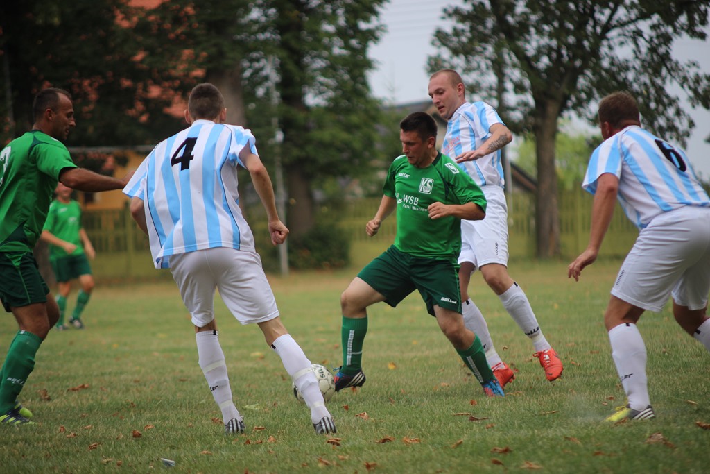 Klasa A: KS Legnickie Pole - Albatros 3:0 (2:0)