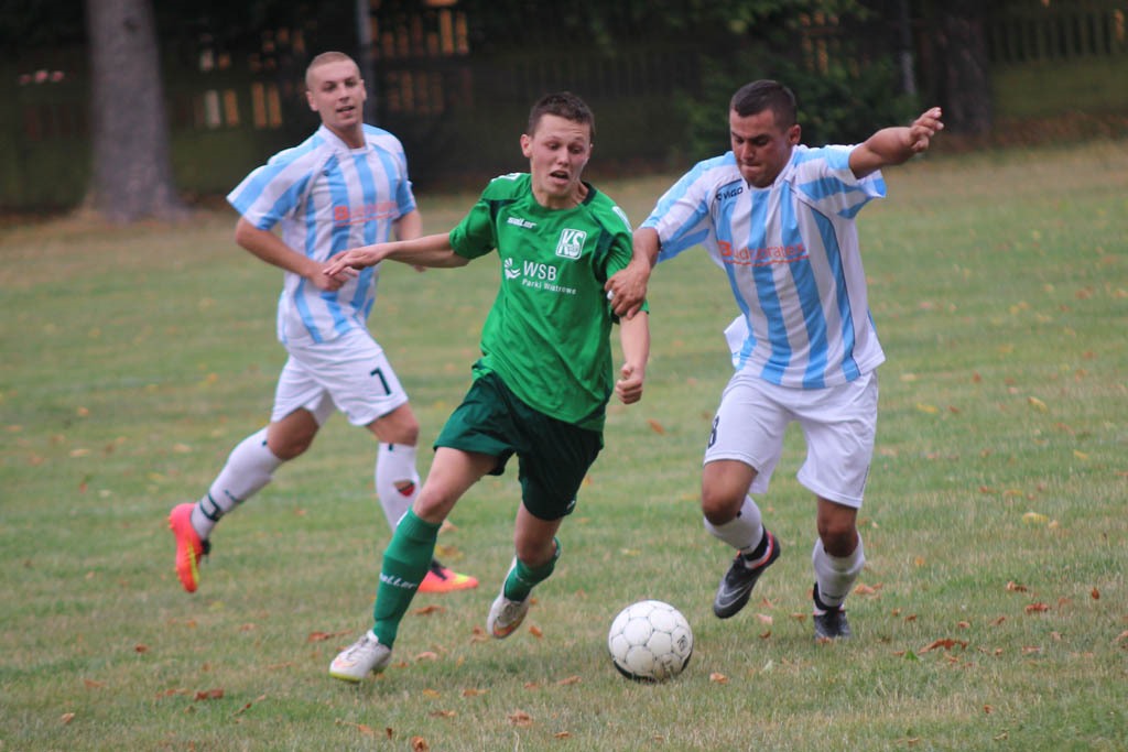 Klasa A: KS Legnickie Pole - Albatros 3:0 (2:0)