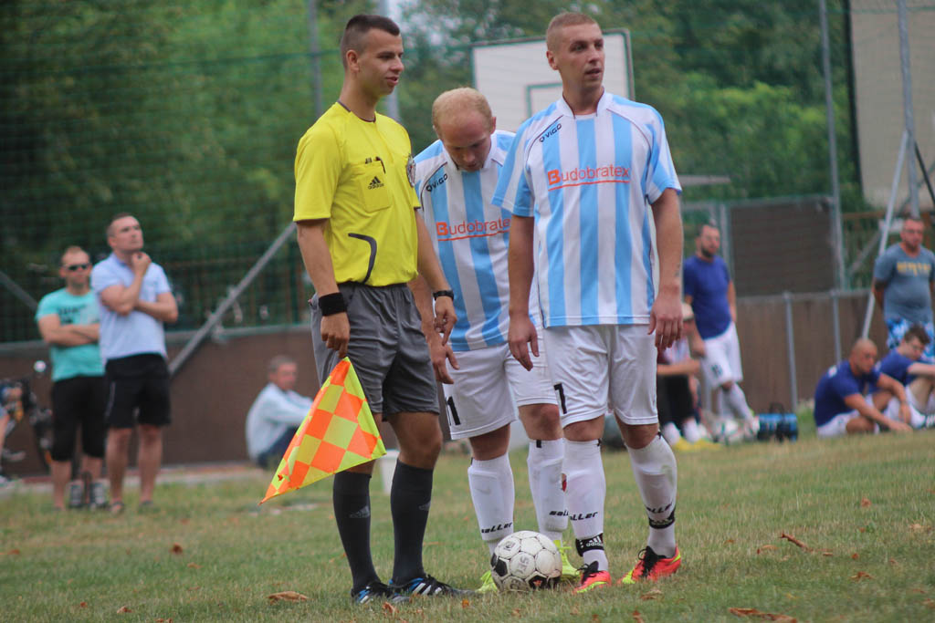 Klasa A: KS Legnickie Pole - Albatros 3:0 (2:0)