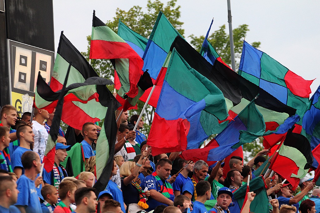 Derby dla Chrobrego. Miedź słaba i bezradna
