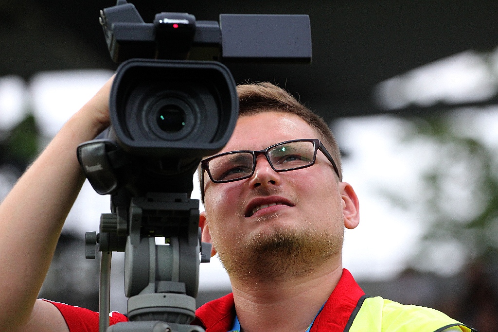 Derby dla Chrobrego. Miedź słaba i bezradna
