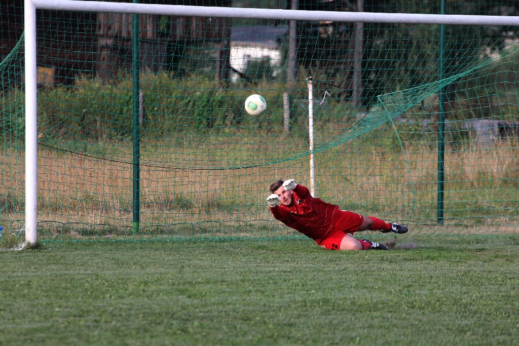 PP: Grom Gromadzyń-Wielowieś - Iskra Kochlice 2:3
