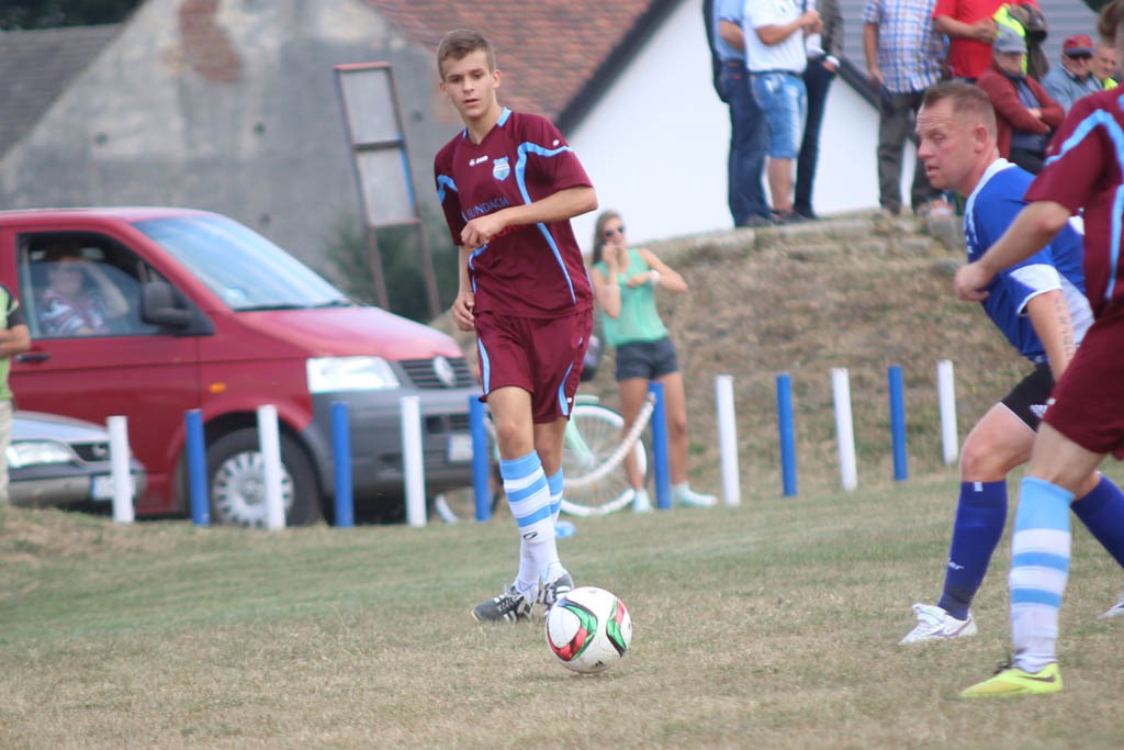Klasa A: Dąb Siedliska - Mewa Kunice 8:0