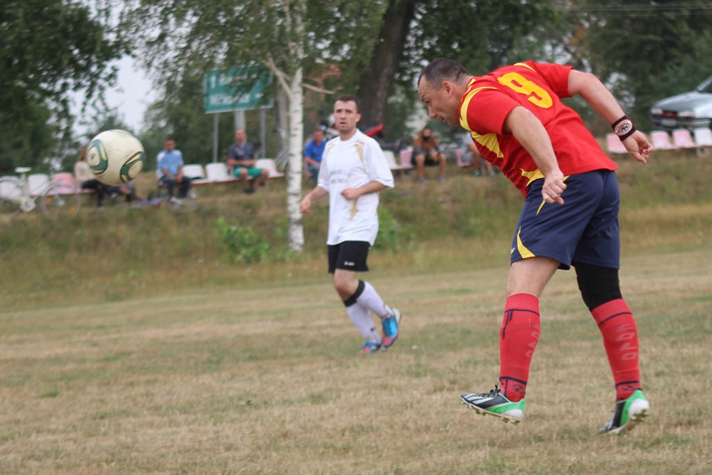 Klasa B: Iskra Niedźwiedzice - Iskra II Kochlice 1:9