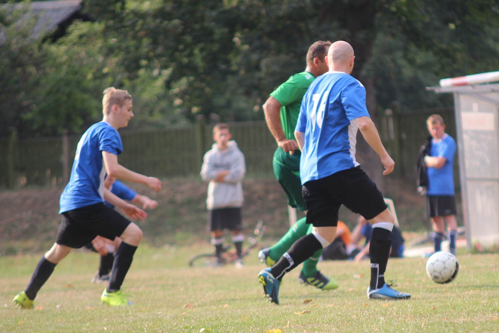 Klasa A: KS Legnickie Pole - Zjednoczeni Snowidza 2:1