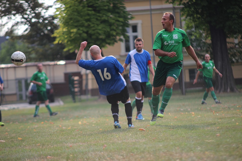 Klasa A: KS Legnickie Pole - Zjednoczeni Snowidza 2:1