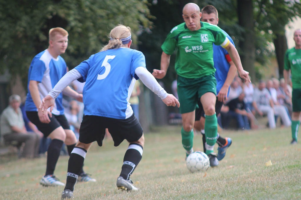 Klasa A: KS Legnickie Pole - Zjednoczeni Snowidza 2:1
