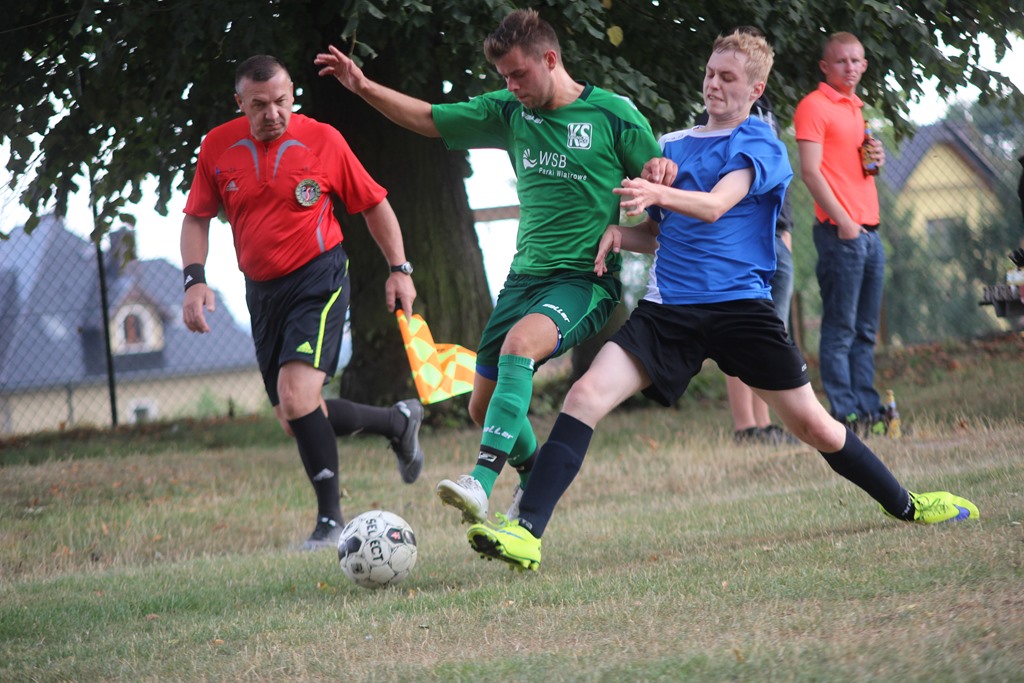 Klasa A: KS Legnickie Pole - Zjednoczeni Snowidza 2:1