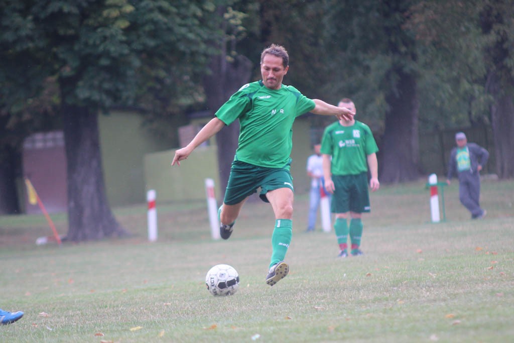 Klasa A: KS Legnickie Pole - Zjednoczeni Snowidza 2:1
