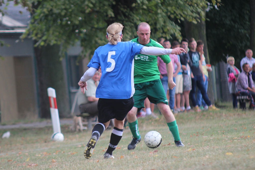 Klasa A: KS Legnickie Pole - Zjednoczeni Snowidza 2:1
