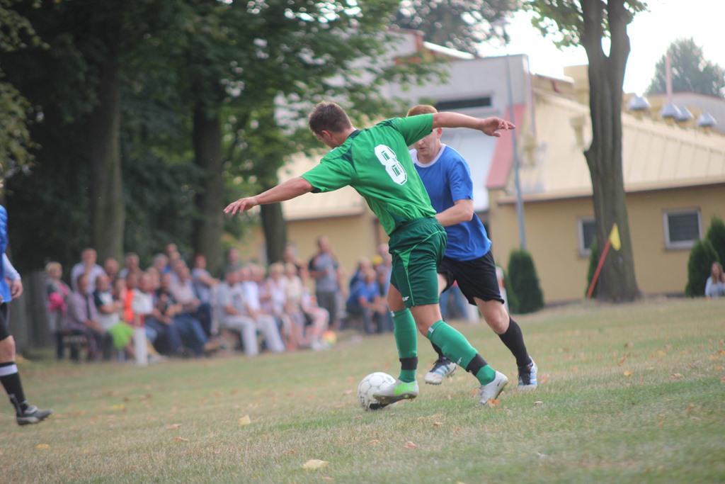 Klasa A: KS Legnickie Pole - Zjednoczeni Snowidza 2:1