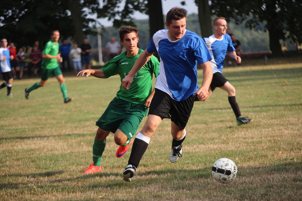 Klasa A: KS Legnickie Pole - Zjednoczeni Snowidza 2:1