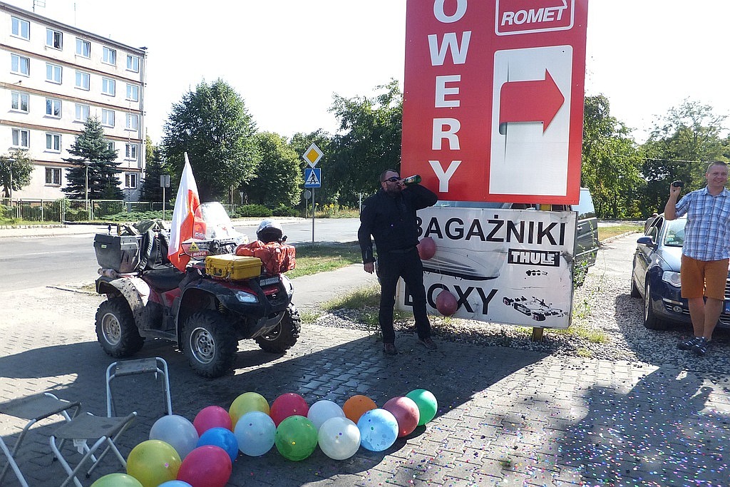 Przemierzył quadem drogę z Chin do Polski