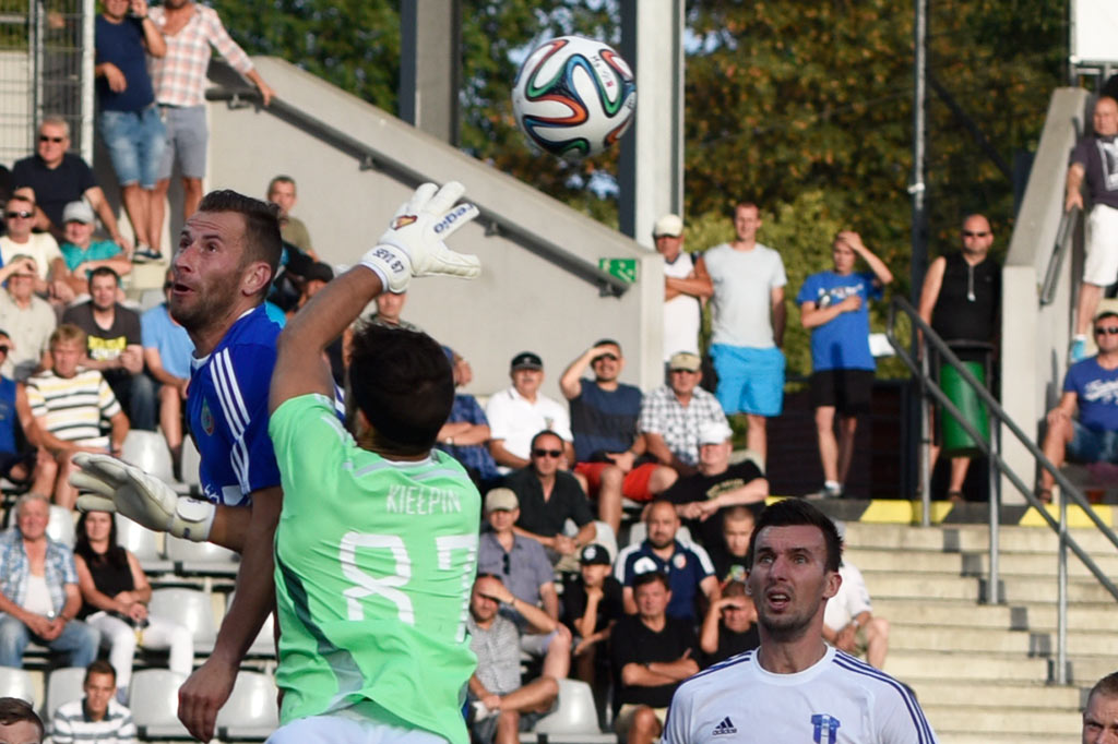 Pierwszy triumf Miedzi. Bartczak bohaterem!
