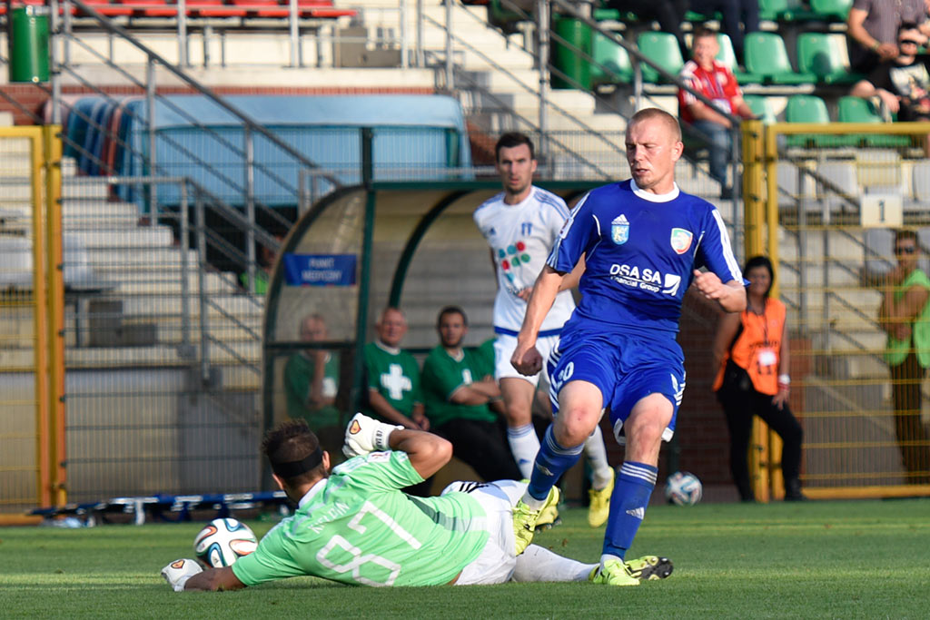 Pierwszy triumf Miedzi. Bartczak bohaterem!
