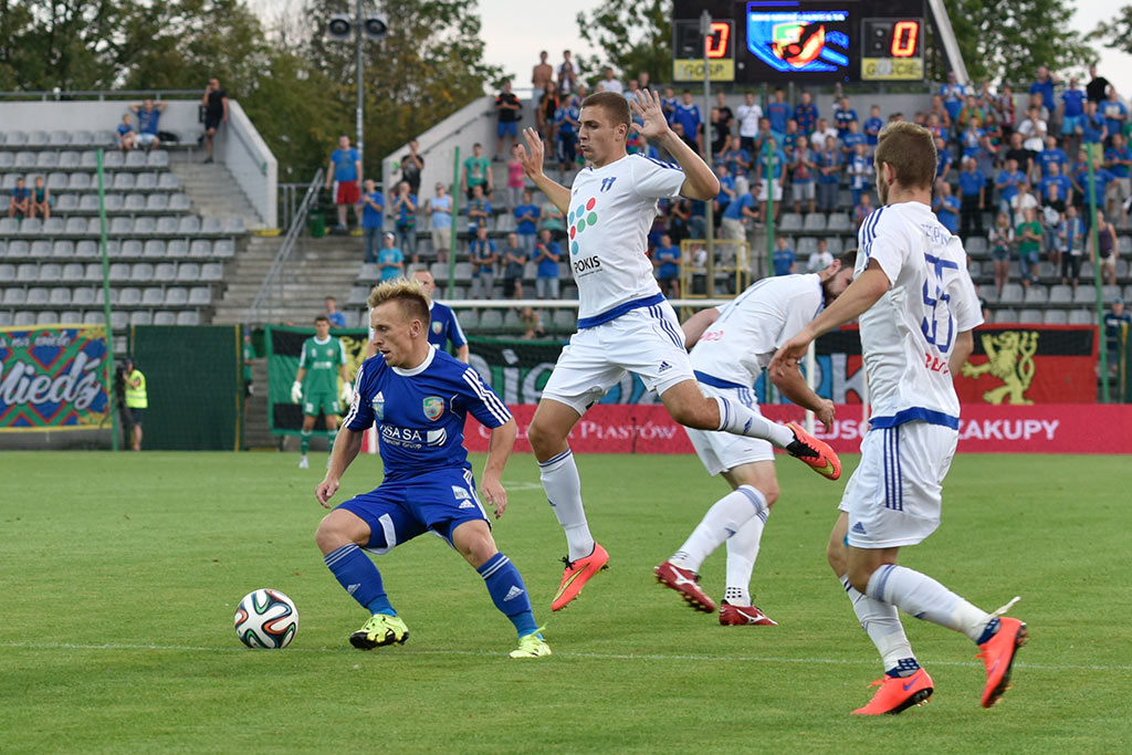 Pierwszy triumf Miedzi. Bartczak bohaterem!
