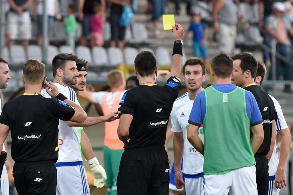 Pierwszy triumf Miedzi. Bartczak bohaterem!
