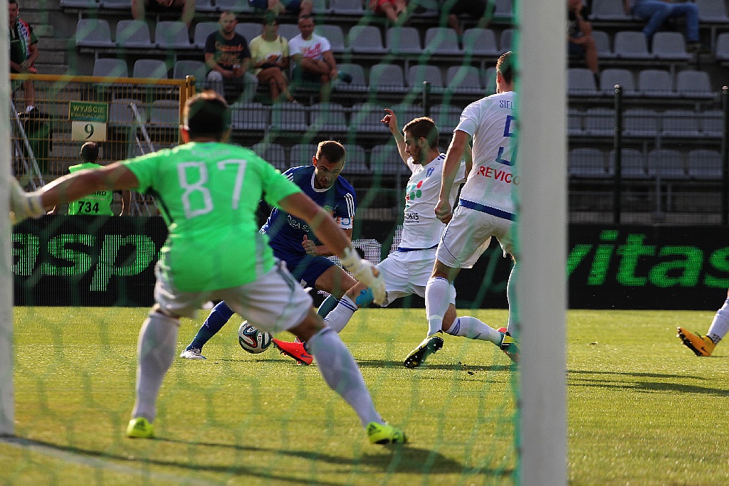 Pierwszy triumf Miedzi. Bartczak bohaterem!
