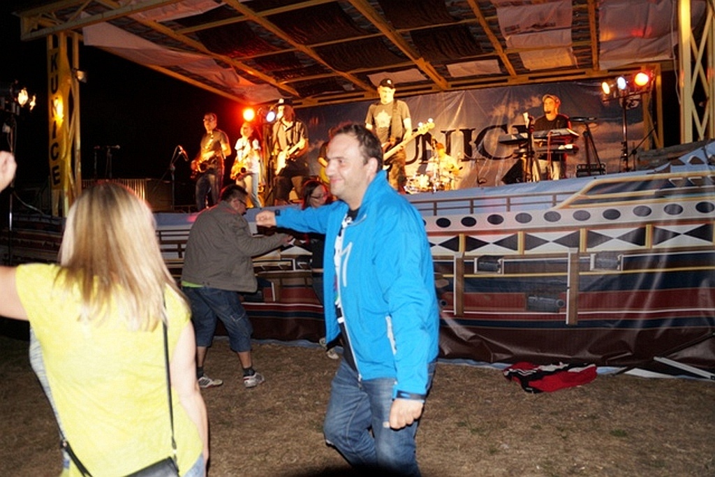 W Kunicach w rytmie reggae odtańczyli koniec wakacji