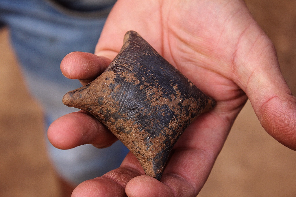 Pod Legnicą podczas budowy drogi S3 odkopali archeologiczne skarby