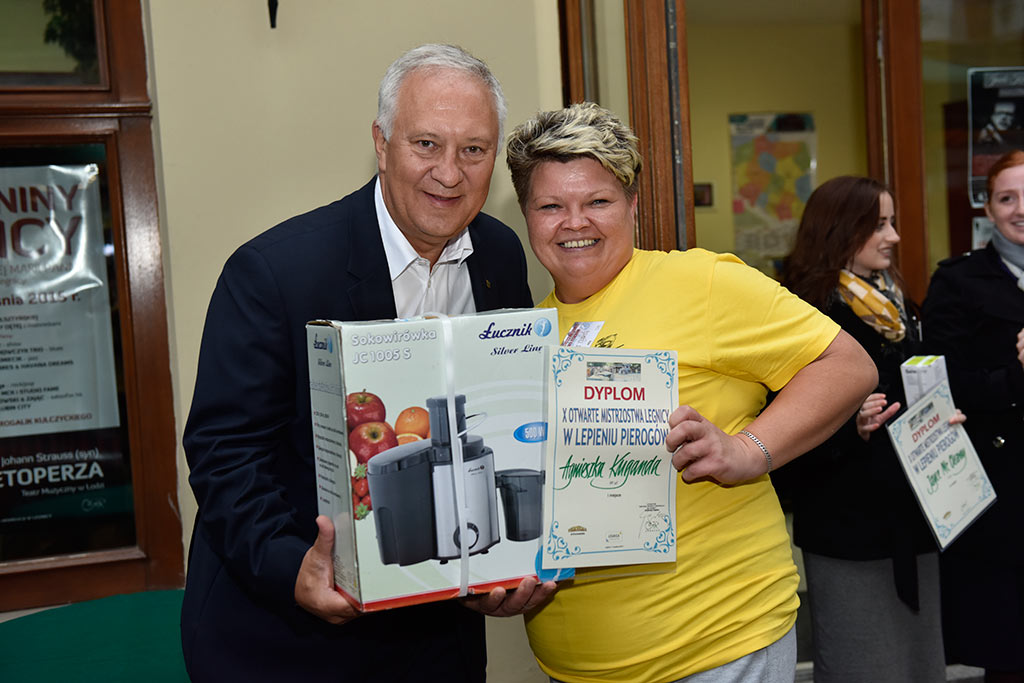 Agnieszka Kuganda najlepsza w Legnicy w lepieniu pierogów