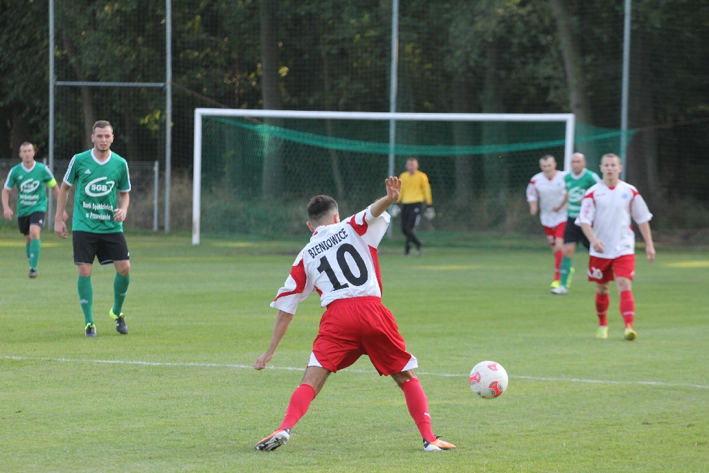 Okręgówka: Kaczawa Bieniowice - Zamet Przemków 4:3 (0:0)