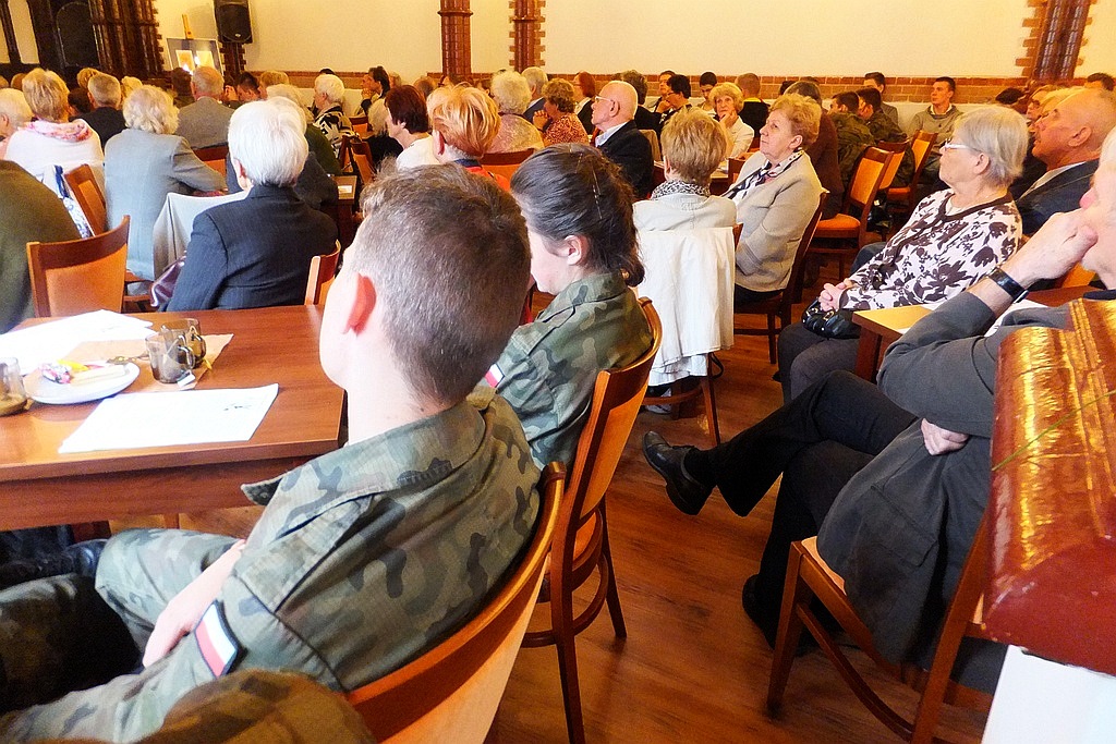 Kilkadziesiąt osób wzięło udział w konferencji poświęconej Sybirakom