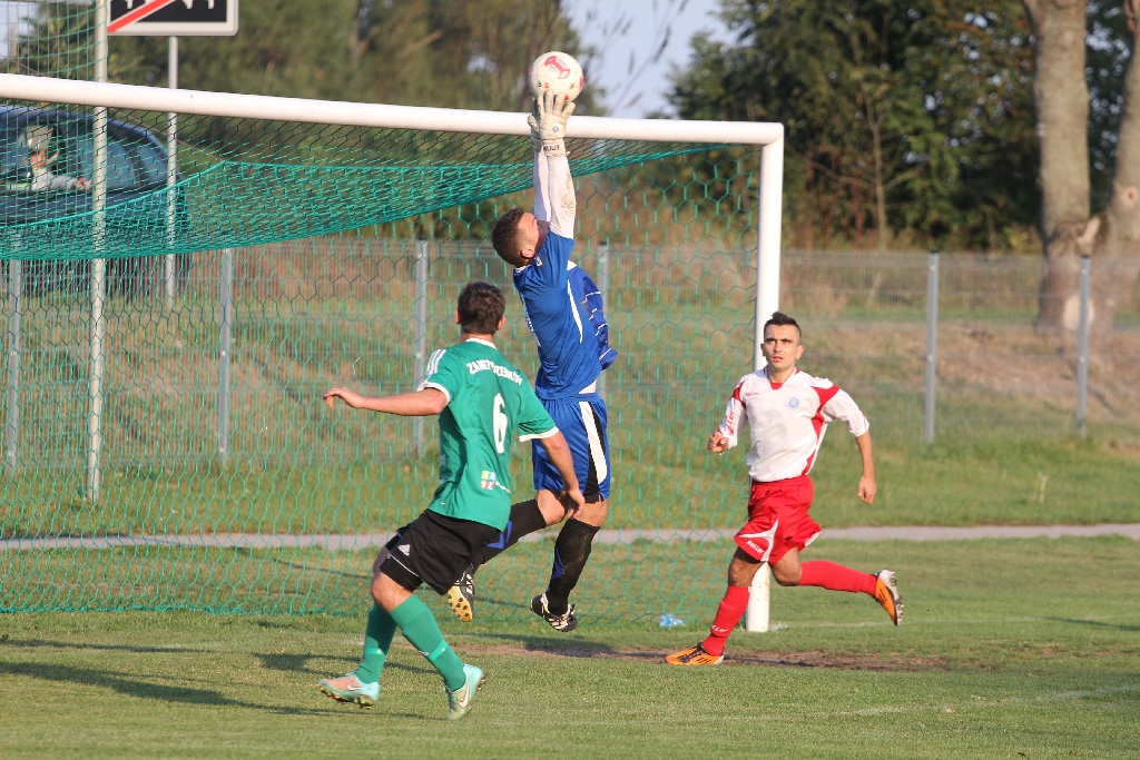 Okręgówka: Kaczawa Bieniowice - Zamet Przemków 4:3 (0:0)