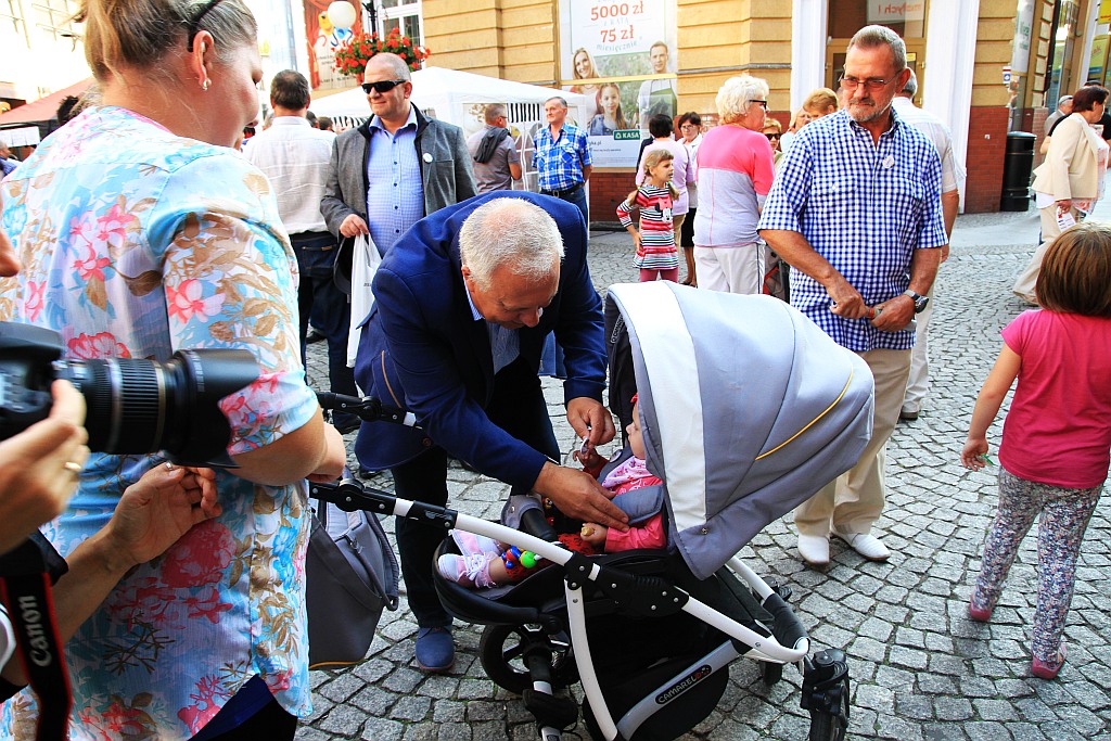 Największe w Legnicy imieniny ulicy Najświętszej Marii Pannny cz2