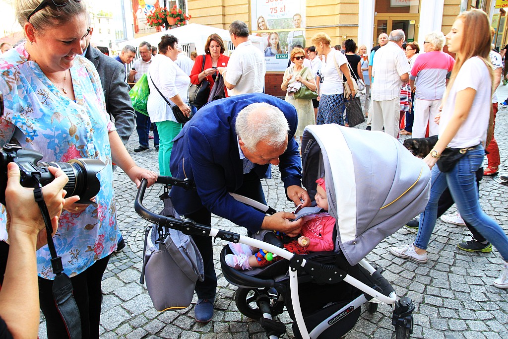 Największe w Legnicy imieniny ulicy Najświętszej Marii Pannny cz2