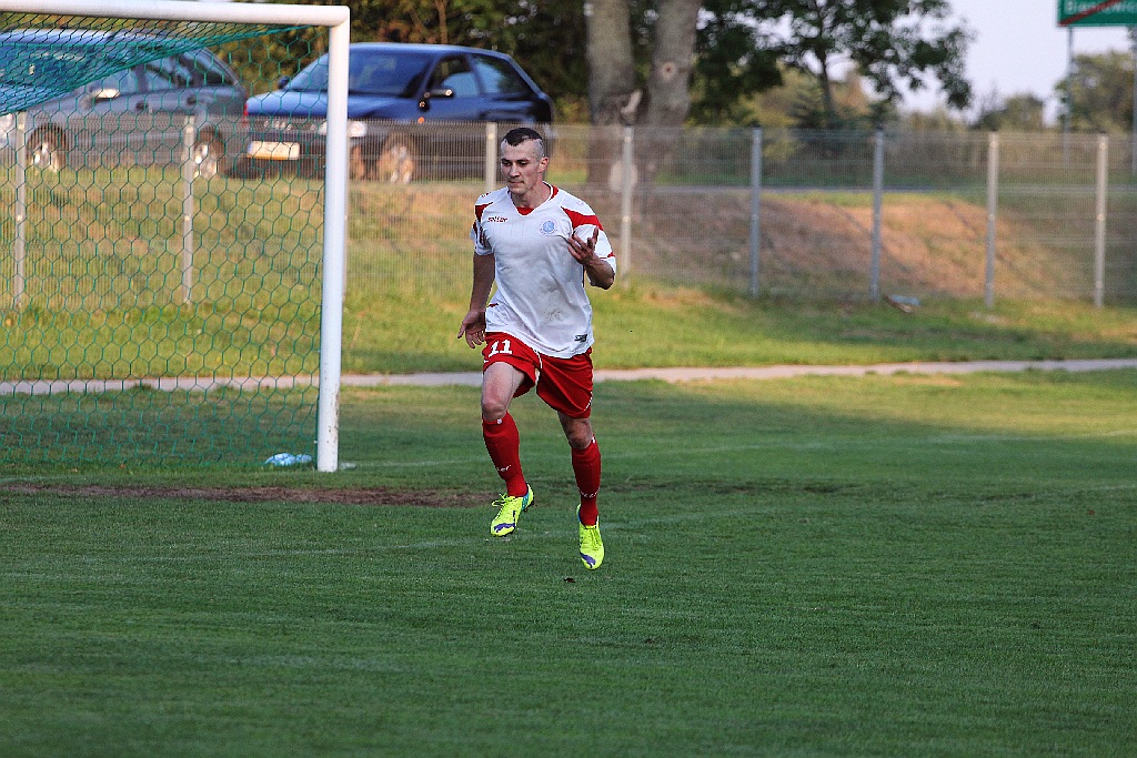 Okręgówka: Kaczawa Bieniowice - Zamet Przemków 4:3 (0:0)