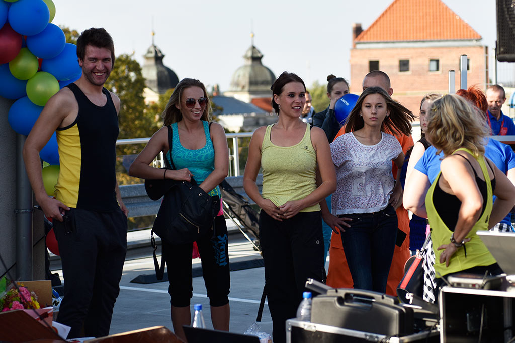 Charytatywny maraton zumby na dachu Galerii Piastów