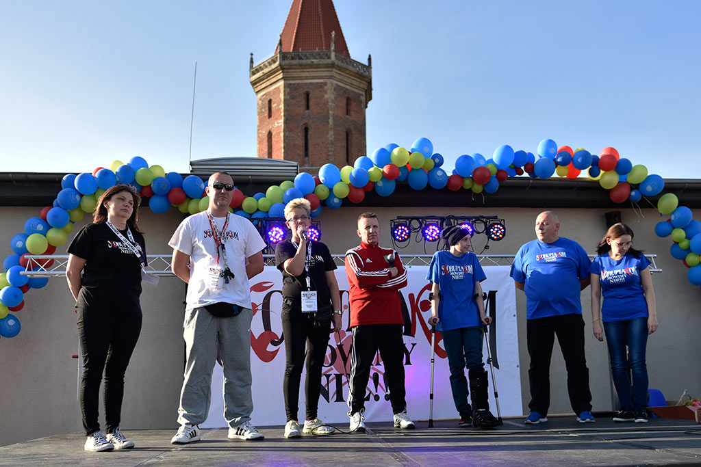 Charytatywny maraton zumby na dachu Galerii Piastów