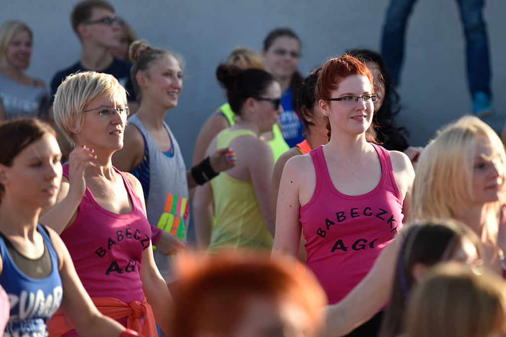 Charytatywny maraton zumby na dachu Galerii Piastów