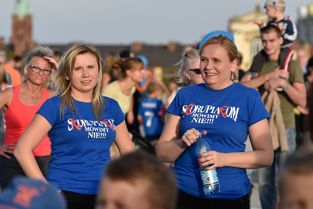 Charytatywny maraton zumby na dachu Galerii Piastów