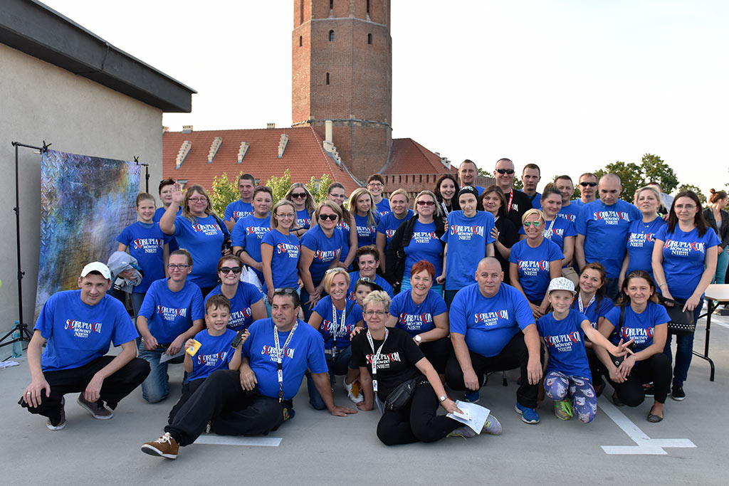 Charytatywny maraton zumby na dachu Galerii Piastów