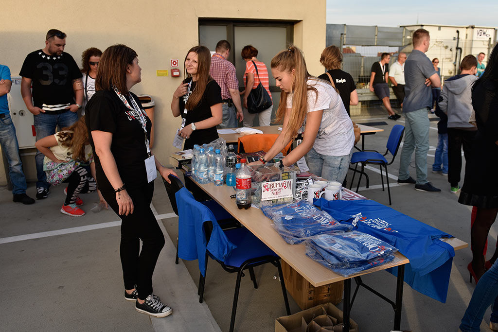 Charytatywny maraton zumby na dachu Galerii Piastów