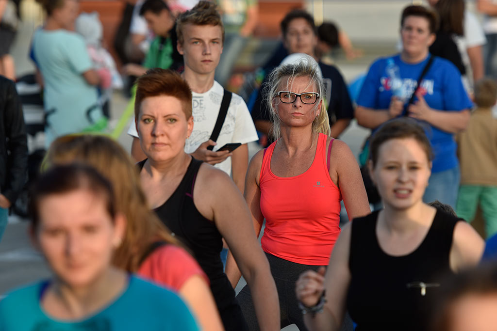 Charytatywny maraton zumby na dachu Galerii Piastów